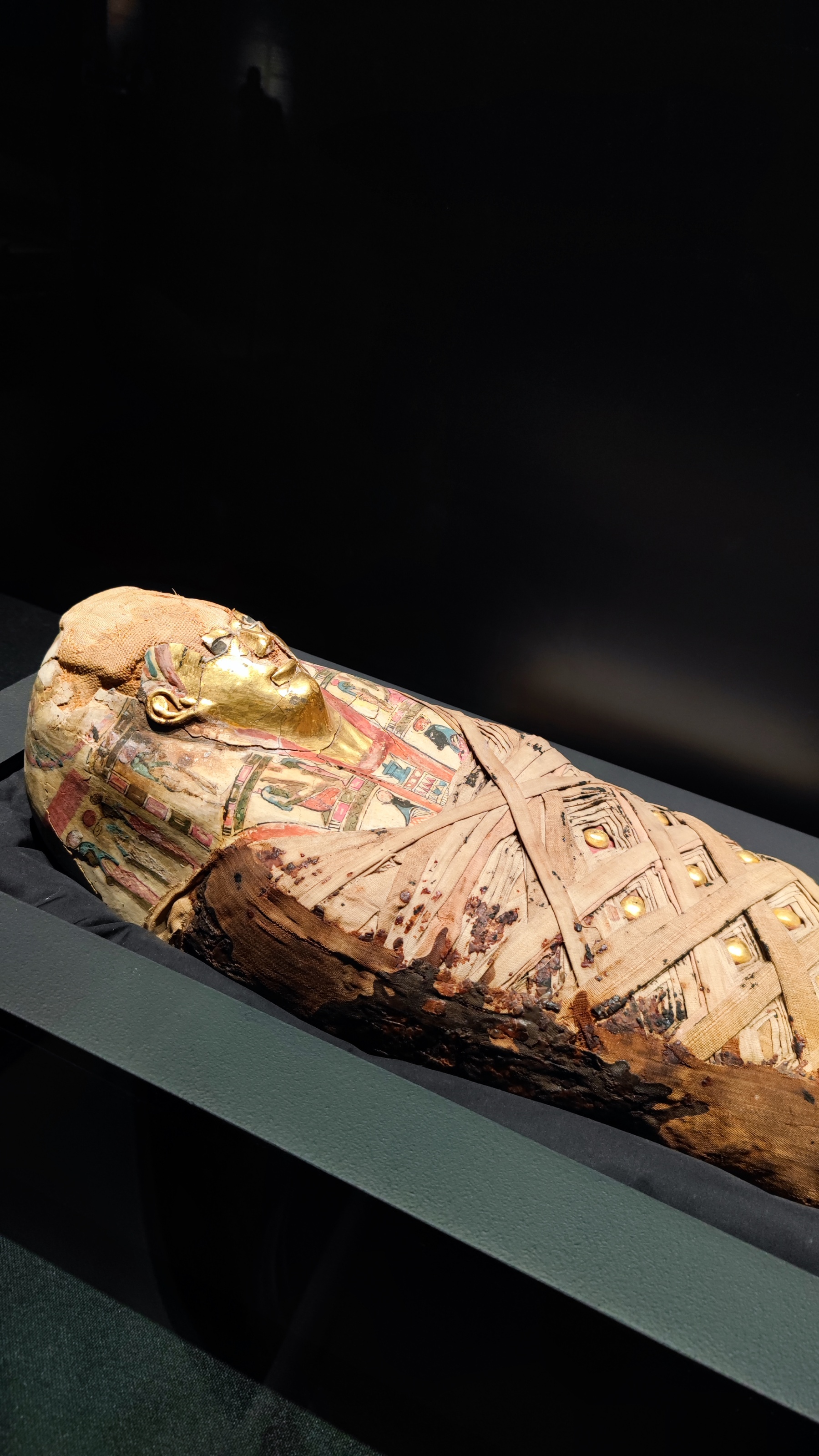 这个民族的木乃伊与活人住在一起，最初的工艺比埃及还早2000年