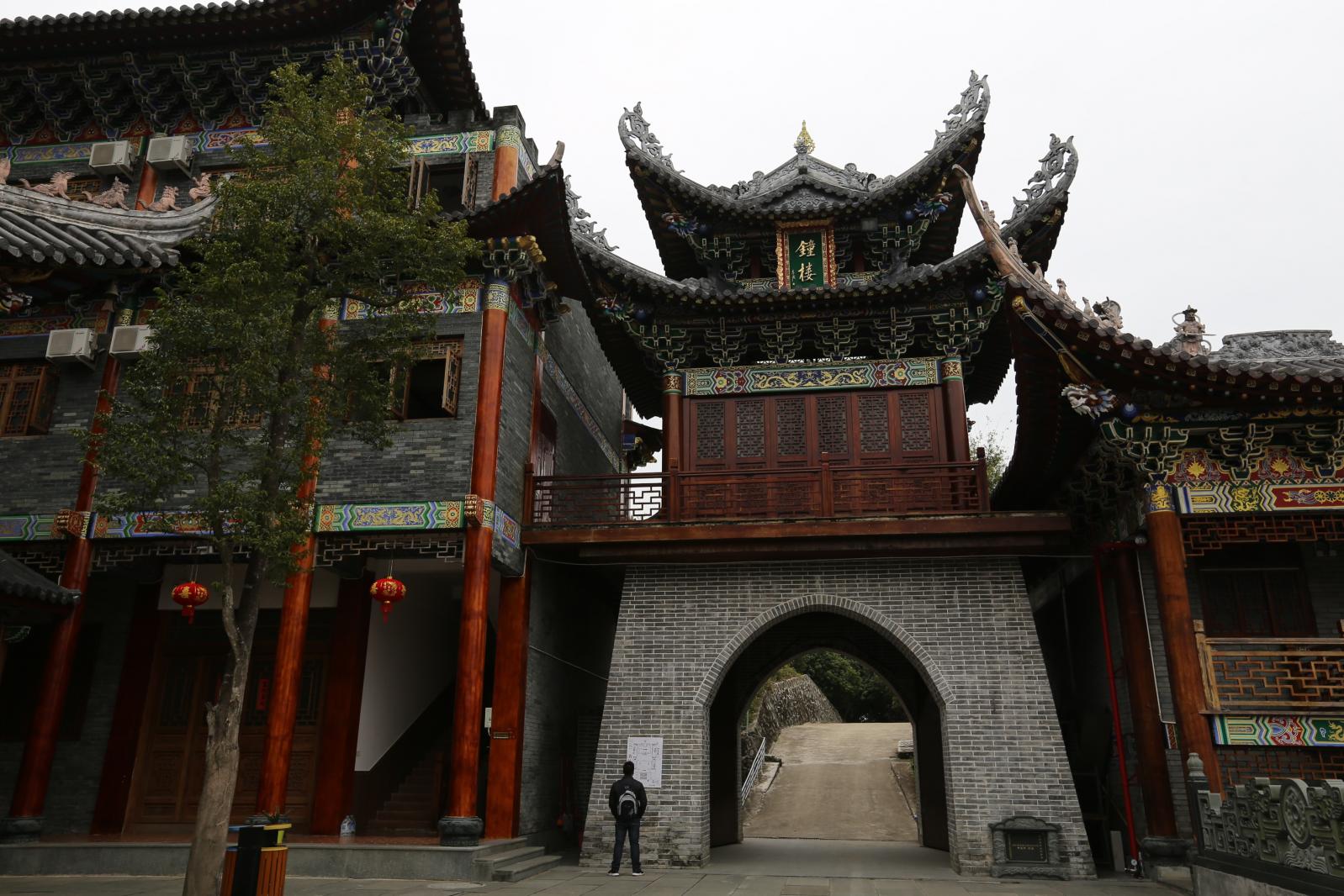 大鹏东山寺
