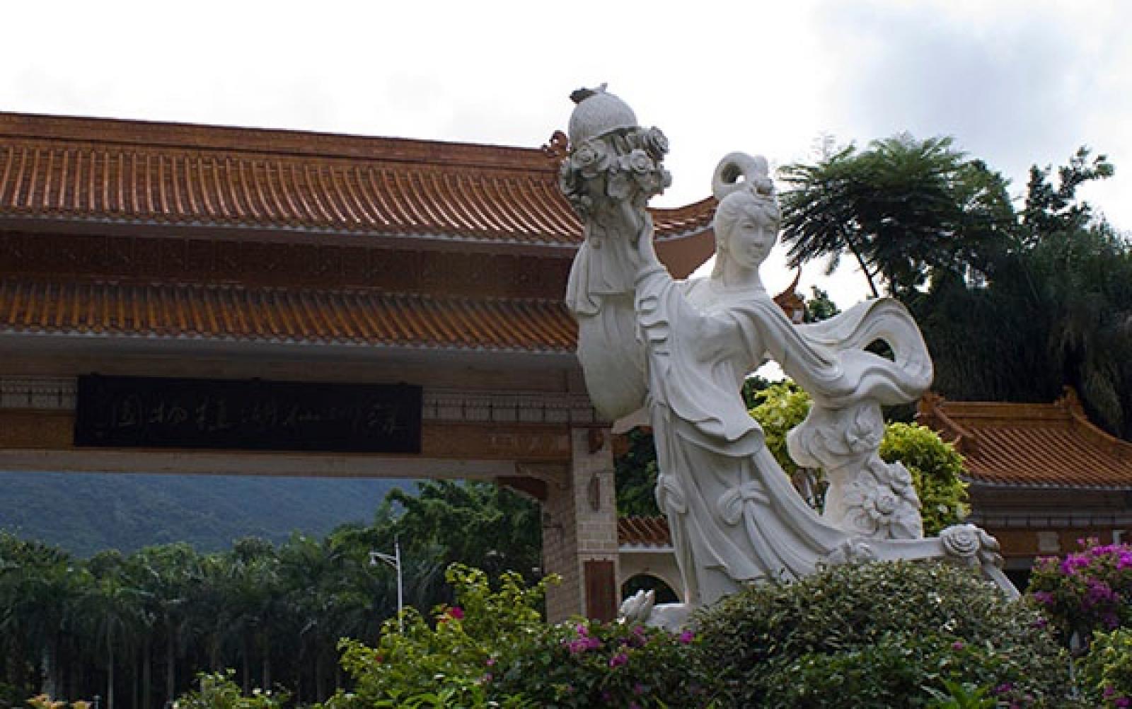 仙湖植物园大门
