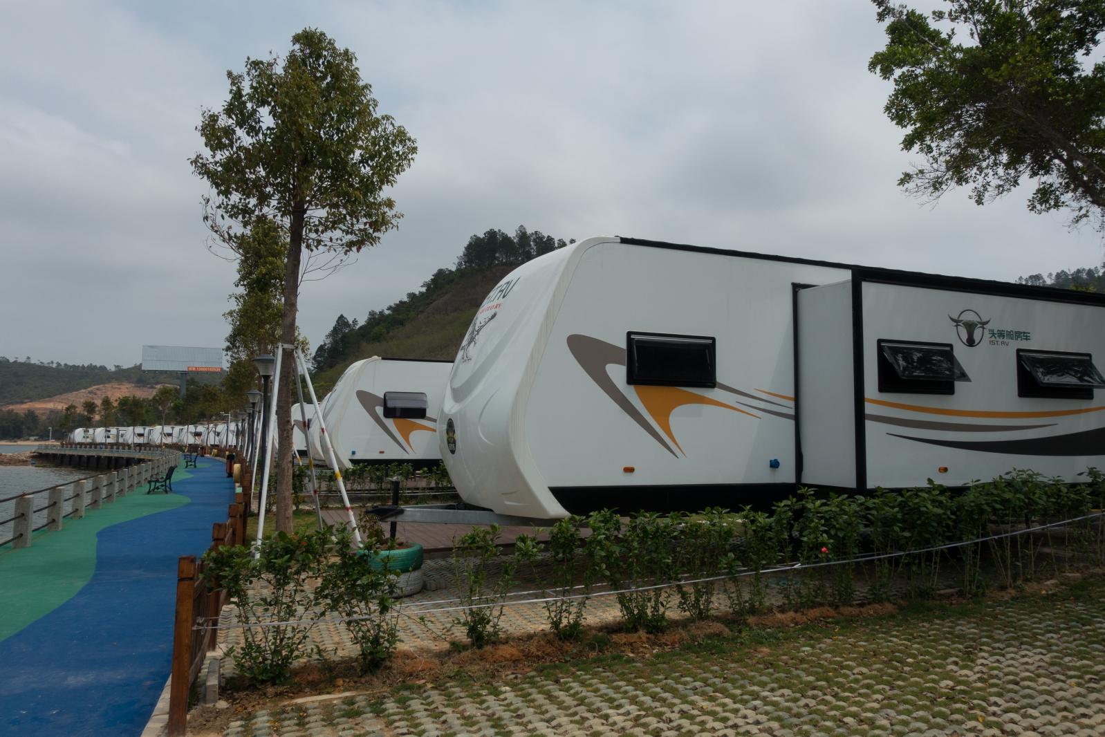 老嬉皮房车