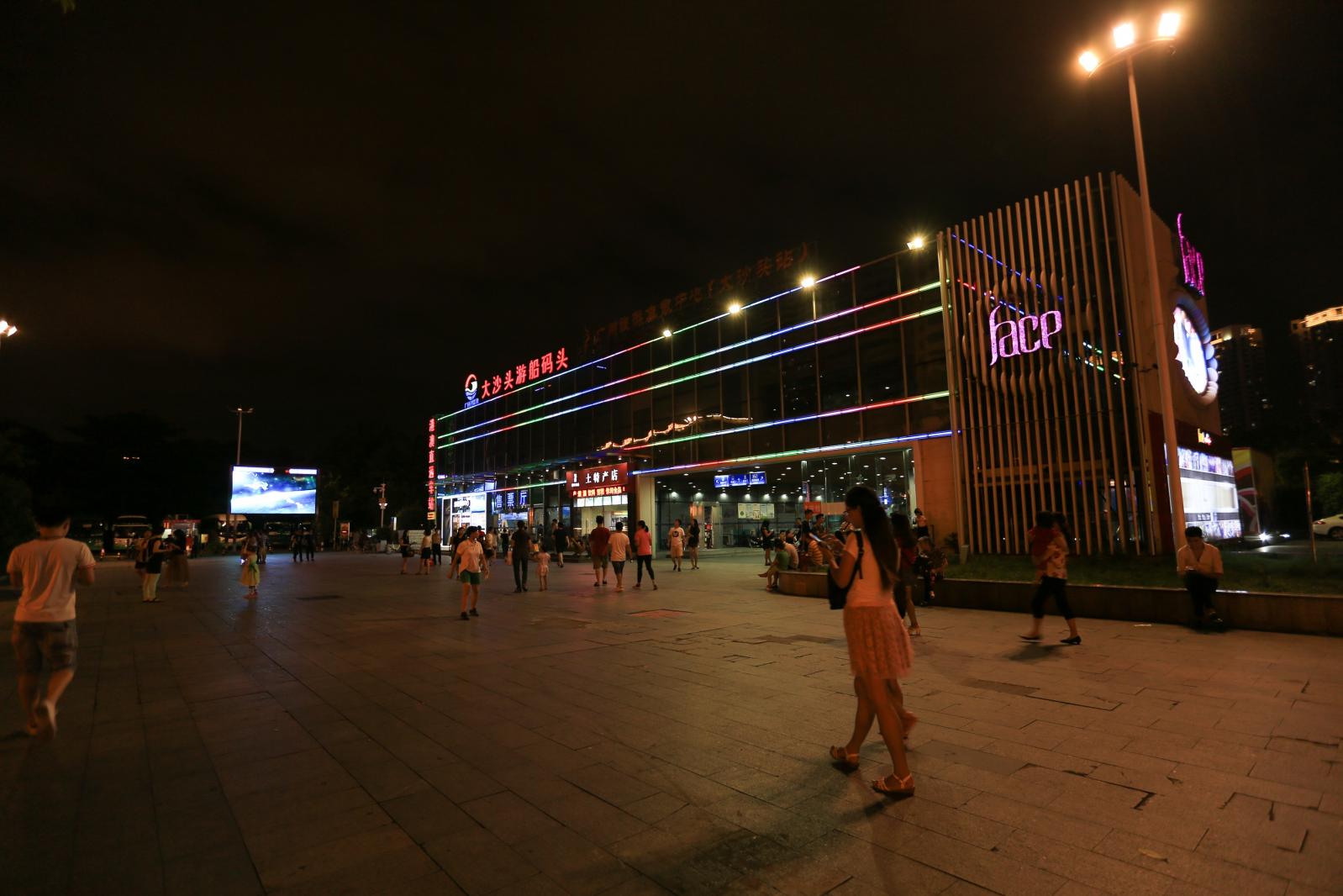 夜游珠江