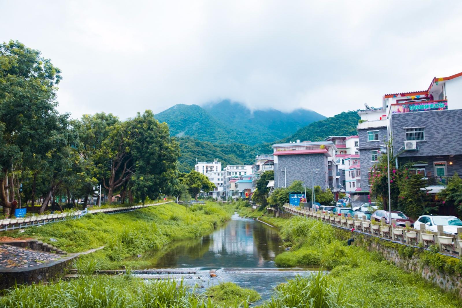 梧桐山艺术小镇