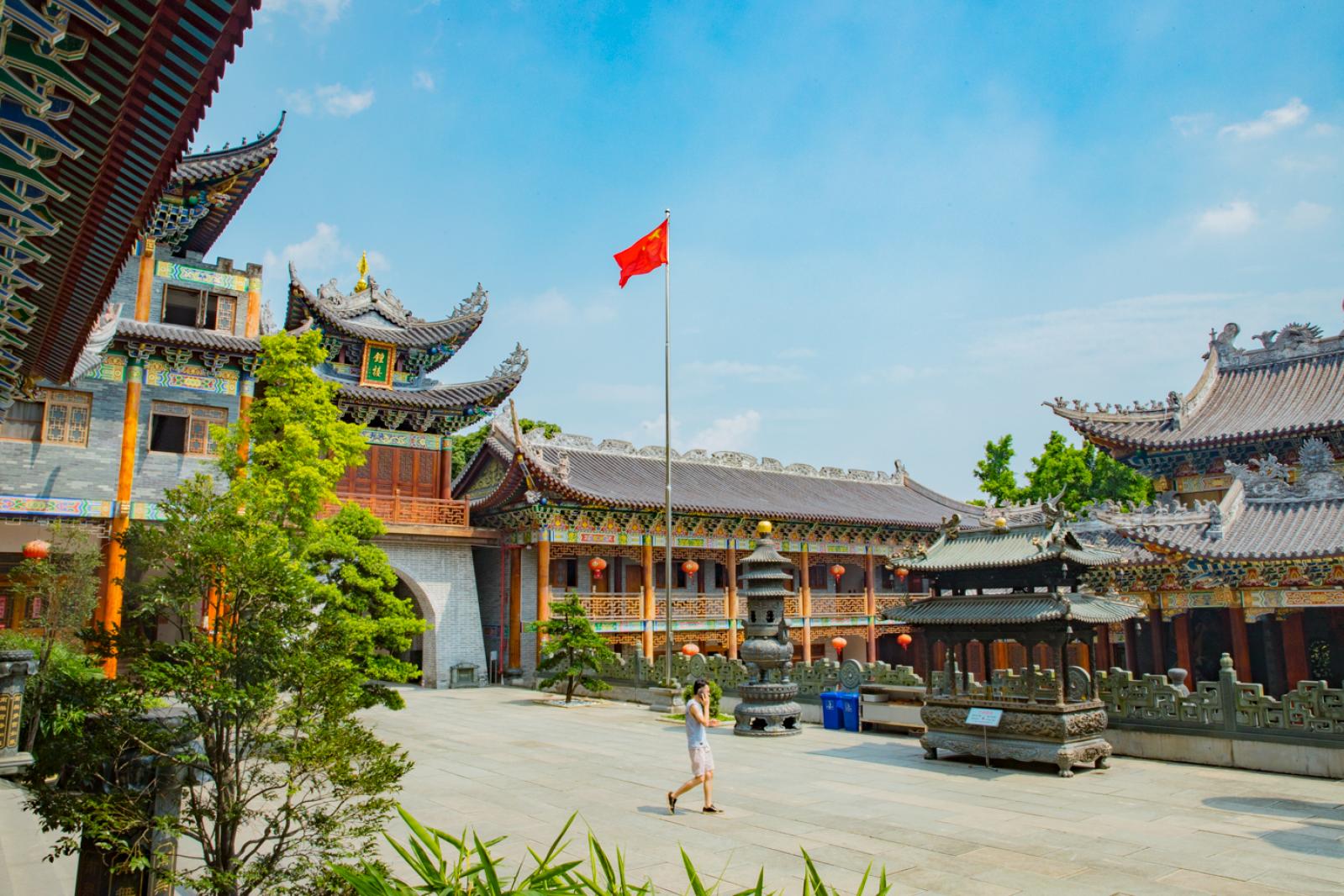 深圳大鹏东山寺