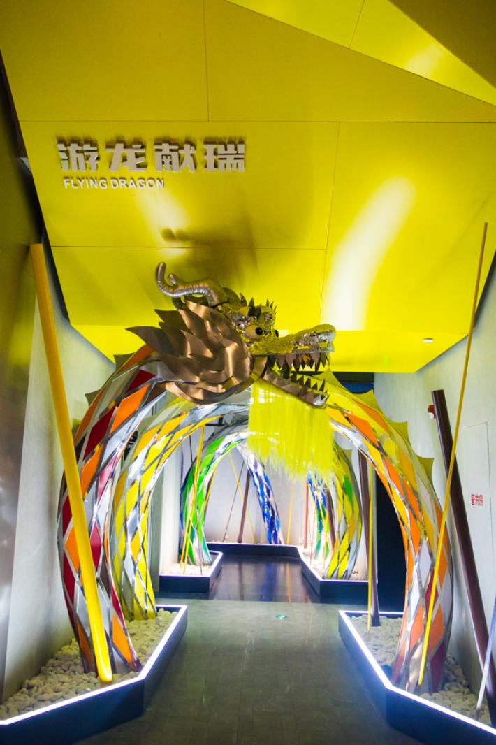 龙岗红立方