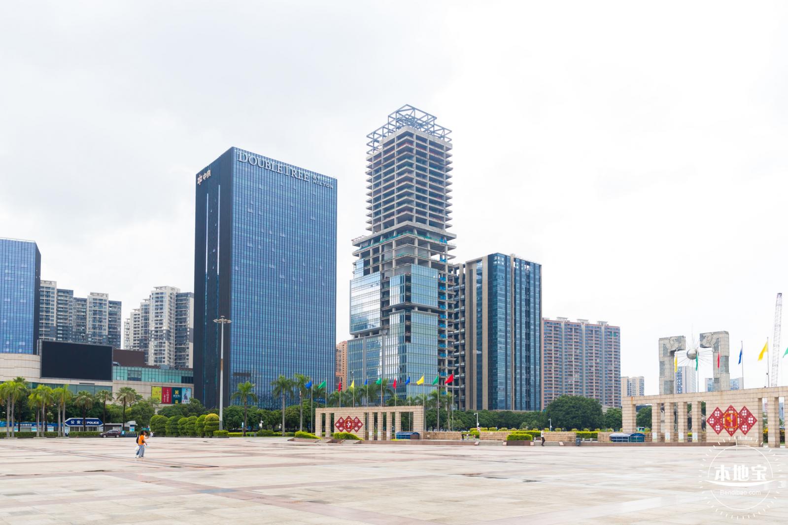 龙华文化广场