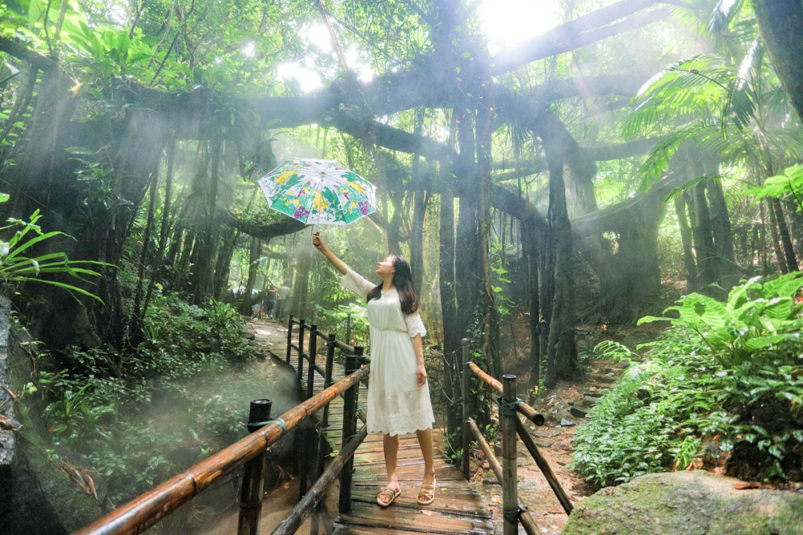 青青世界
