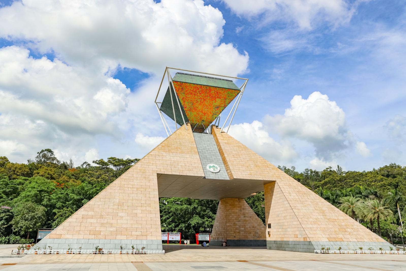 深圳凤凰山国家矿山公园