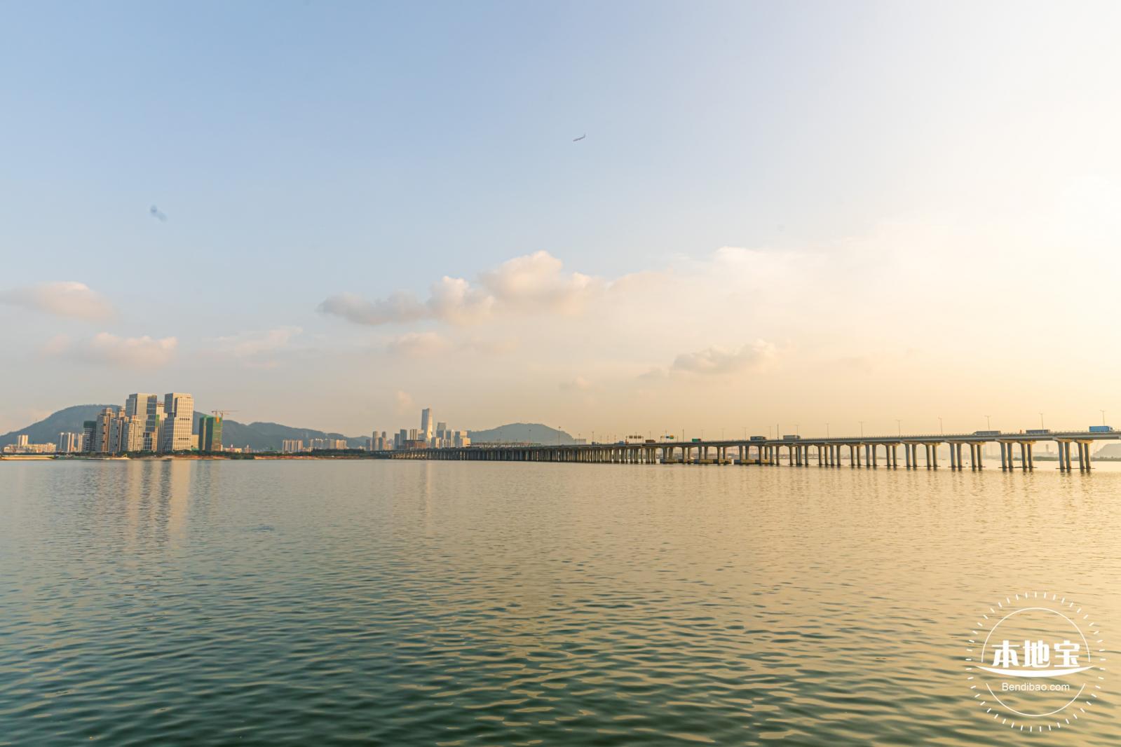 欢乐港湾