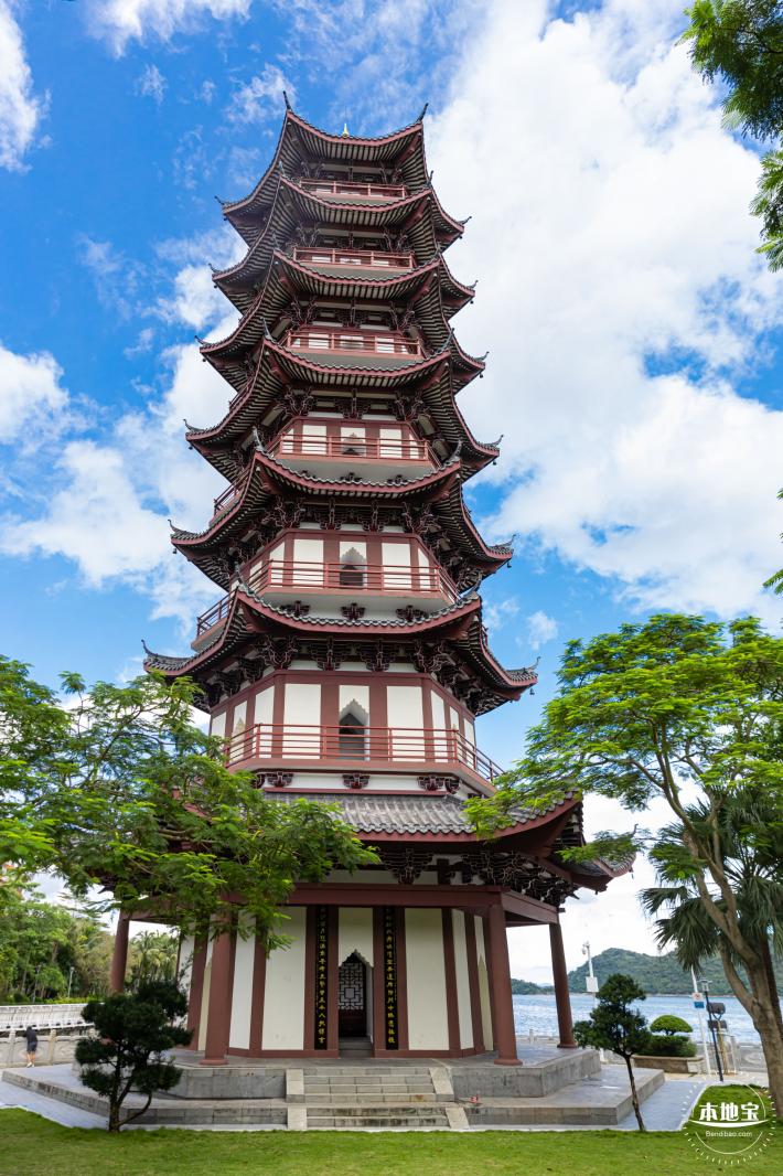 古塔公园
