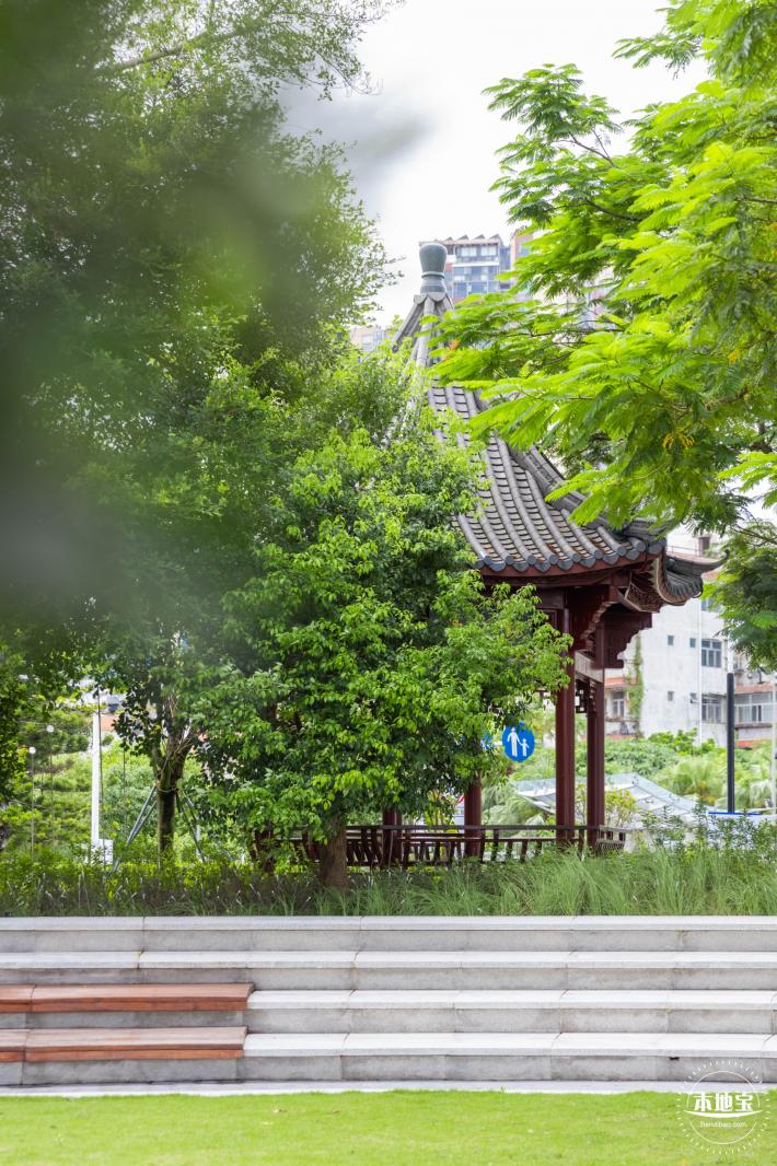 古塔公园