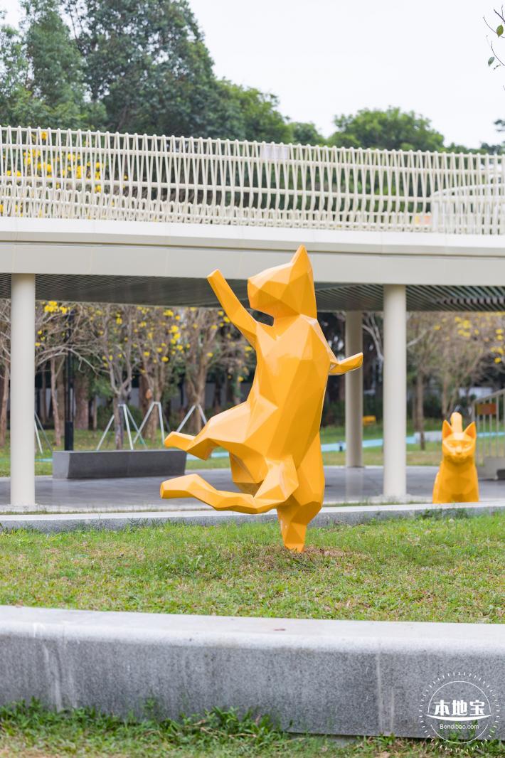 云曦萌宠绿地小游园