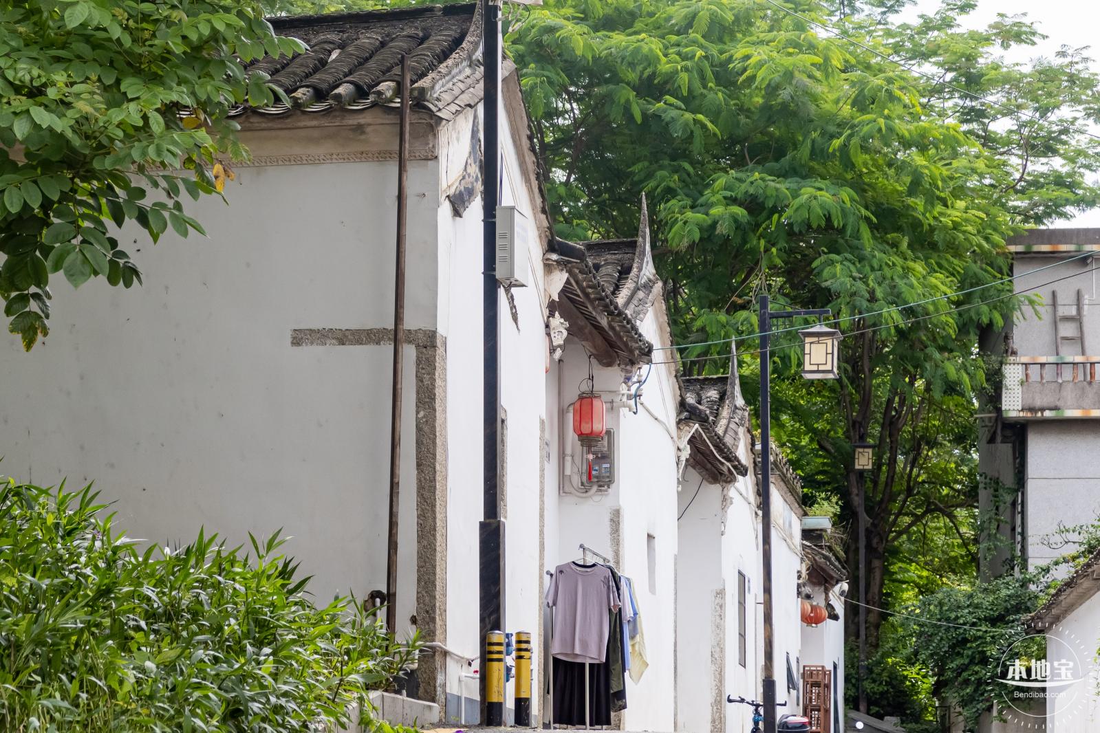 俄地吓艺术村