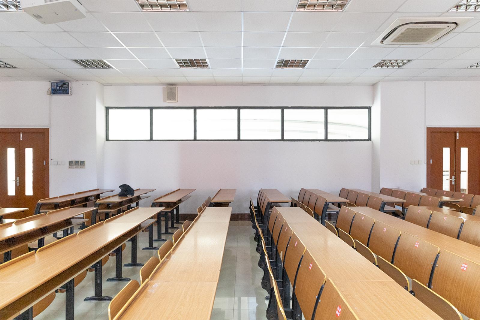 学校教室