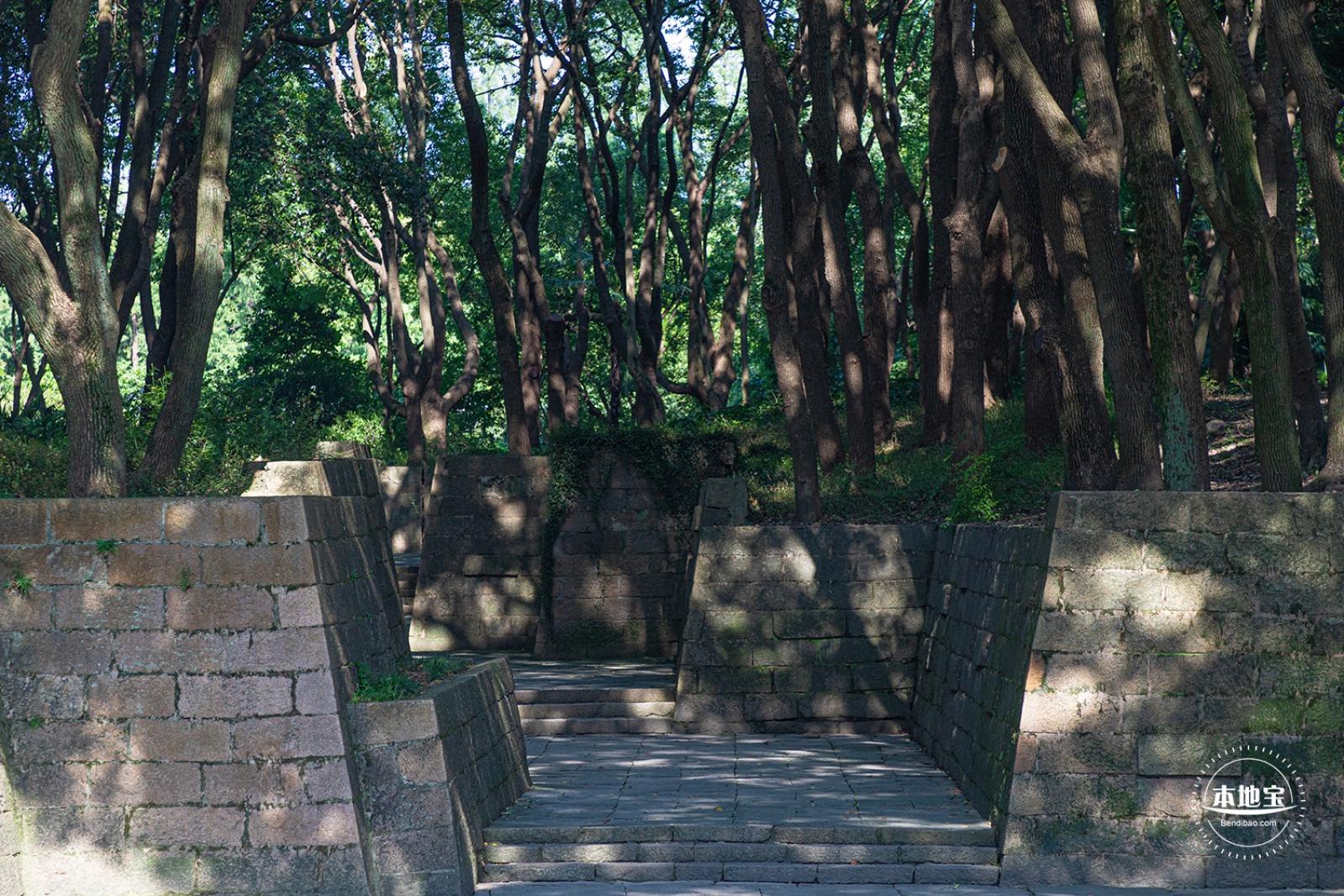 方塔园