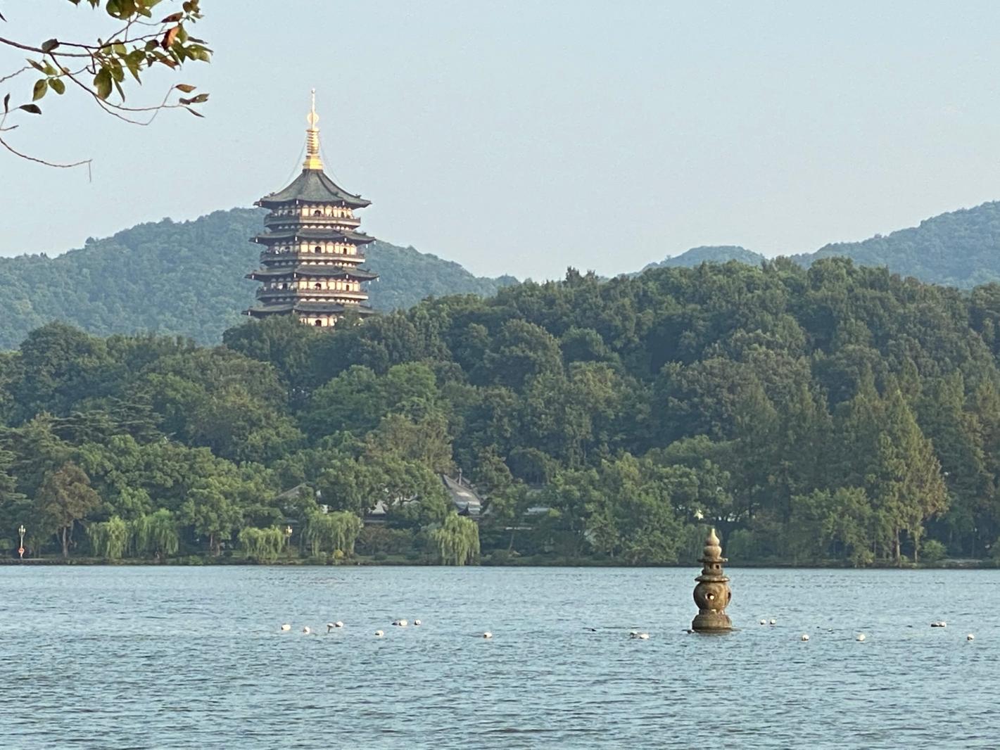 三潭印月