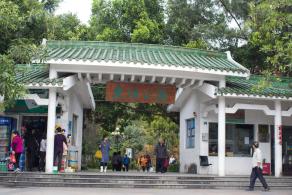东湖公园西门
