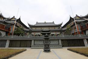 大鹏东山寺