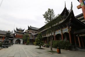 大鹏东山寺