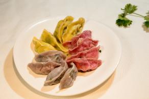 彩色饺子
