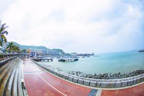 深圳南澳月亮湾