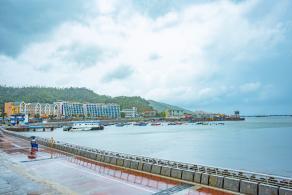 深圳南澳月亮湾