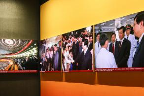 深圳市当代艺术与城市规划馆