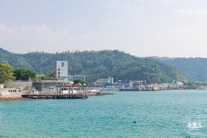 机车港湾海边