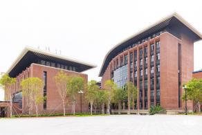 中山大学（深圳校区）