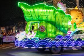 上海旅游节花车巡游