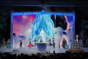 上海迪士尼冰雪奇缘表演