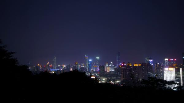 深圳莲花山顶夜景