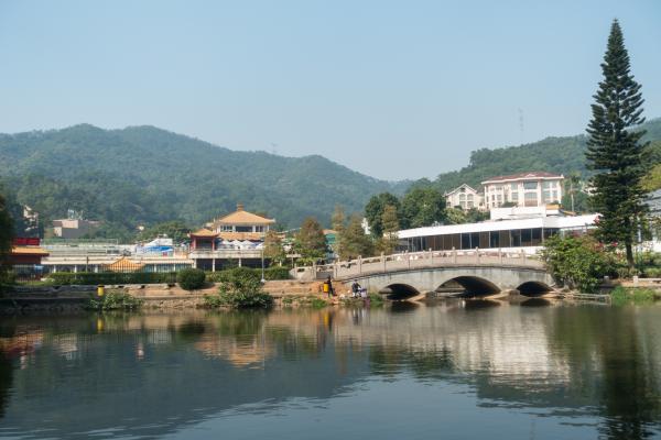 银湖度假村