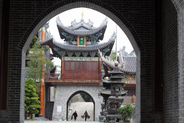 大鹏东山寺