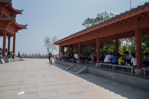 塘朗山公园