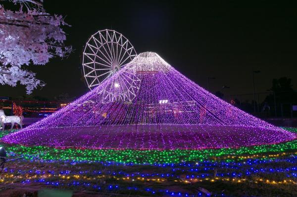 观澜湖体育公园灯光秀