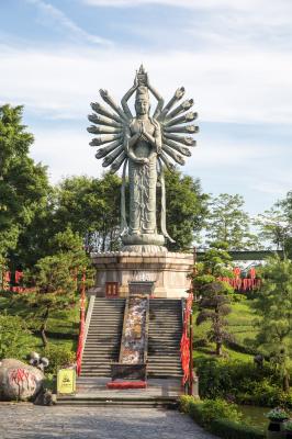 锦绣中华-千手观音