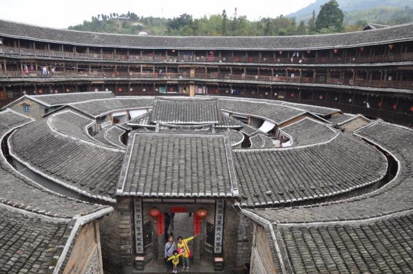 厦门（厦门大学，鼓浪屿，普陀寺，胡里山炮台，福建土楼）