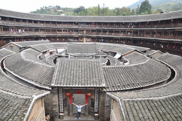 厦门（厦门大学，鼓浪屿，普陀寺，胡里山炮台，福建土楼）