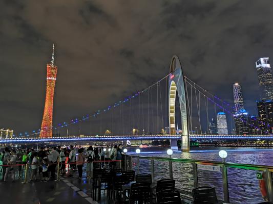 珠江夜游-小蛮腰