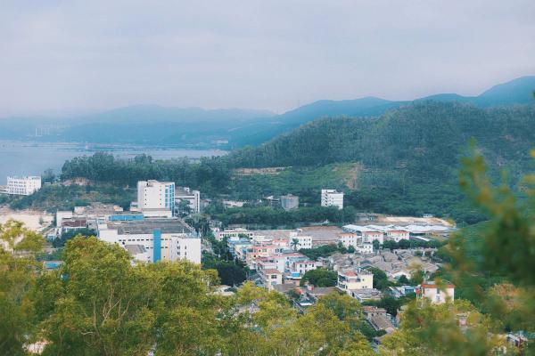 官湖