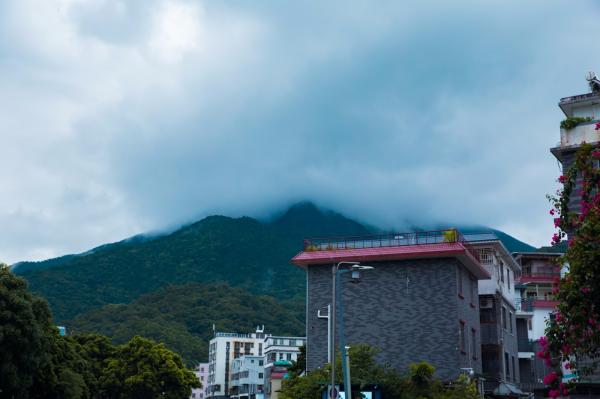 梧桐山艺术小镇