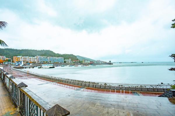 深圳南澳月亮湾