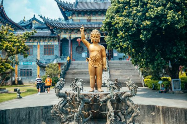 深圳大鹏东山寺