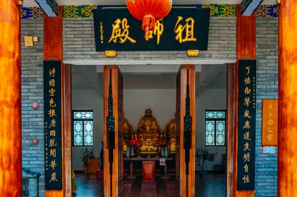 深圳大鹏东山寺