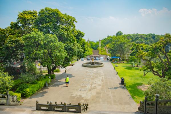 深圳大鹏东山寺