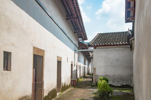 鹤湖新居