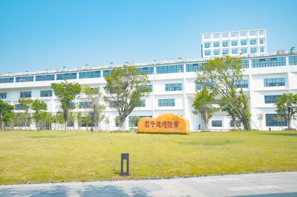 深圳大学丽湖校区