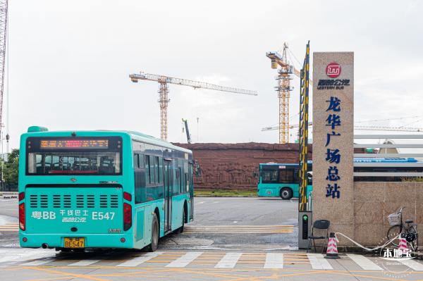 龙华文化广场