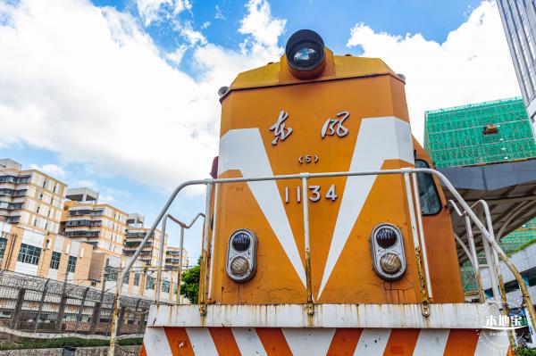 清水河废旧铁轨