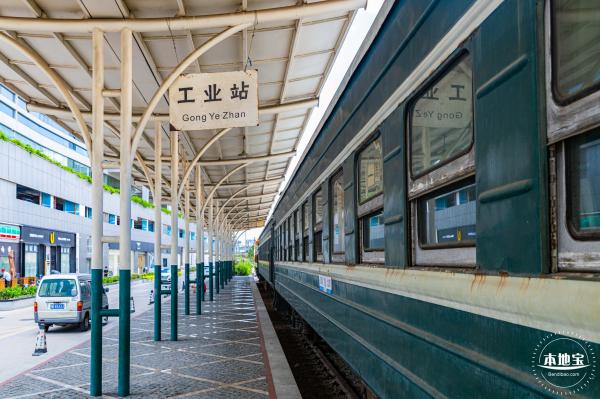 清水河废旧铁轨